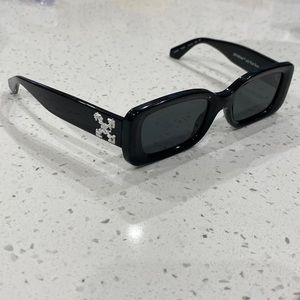 Off-White Sunglasses
